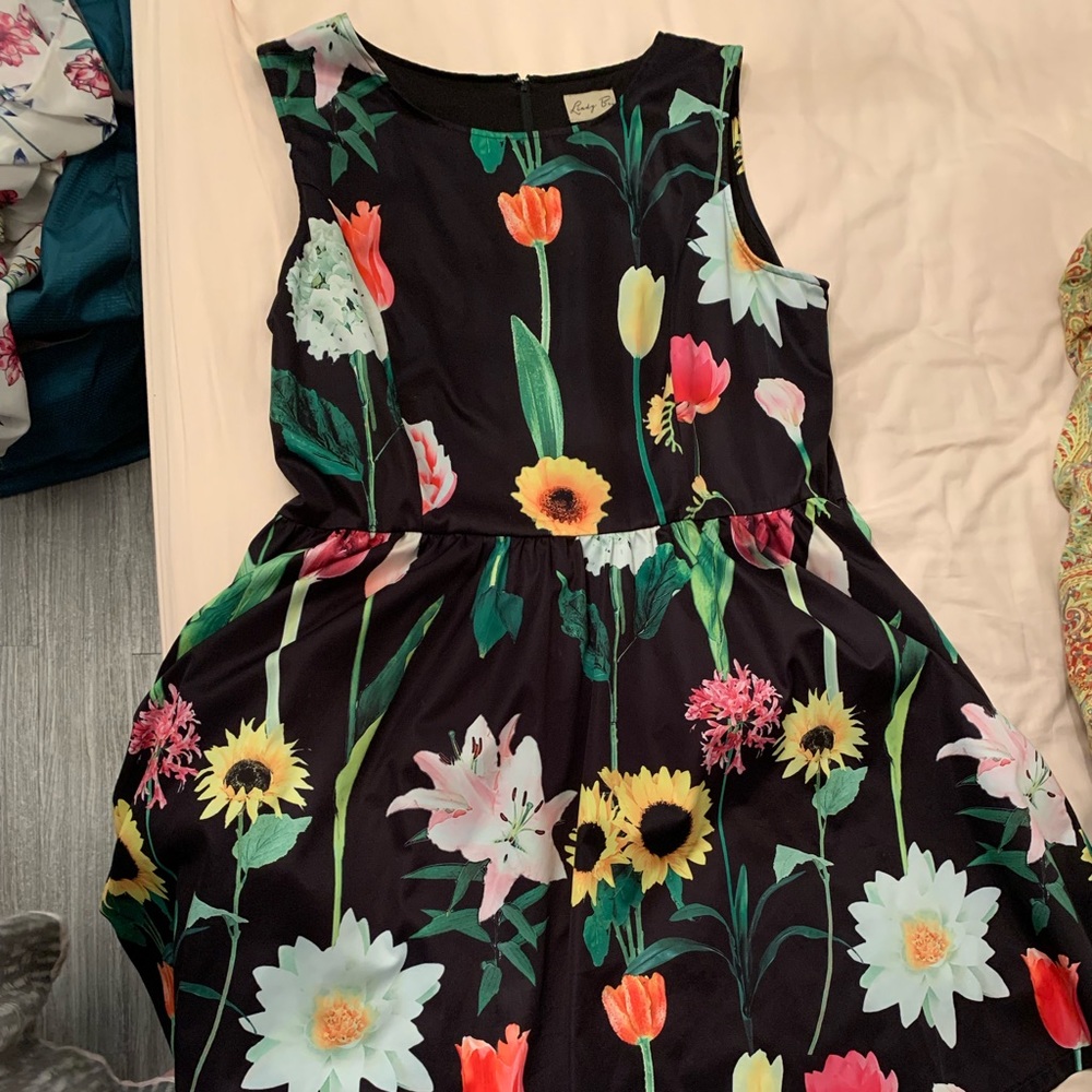 Lindy Bop Black Floral Midi Dress